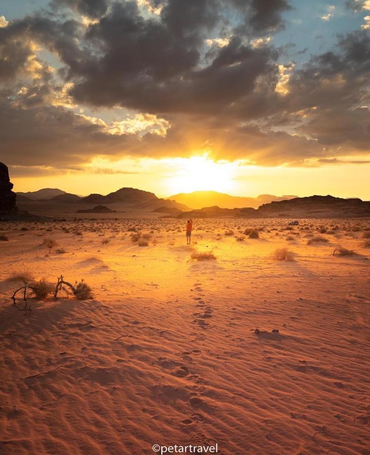Desert Shine Camp 瓦迪拉姆 外观 照片