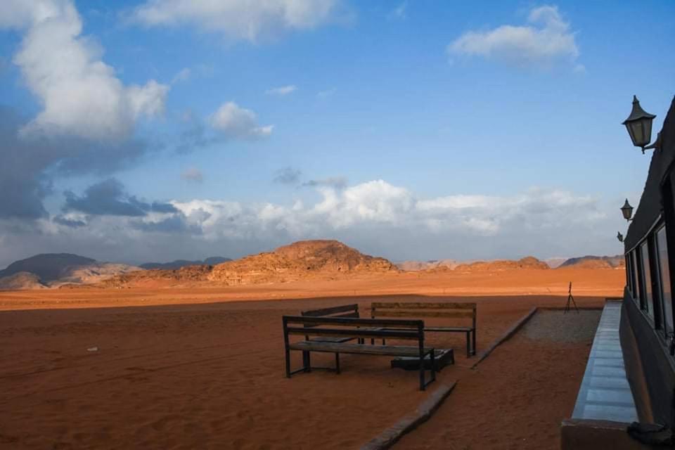 Desert Shine Camp 瓦迪拉姆 外观 照片